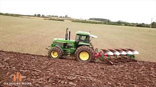 John Deere 4955 ploughing [upl. by Burley642]